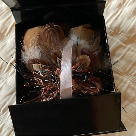 Feather & Bauble Brooch - Picture 6 of 7